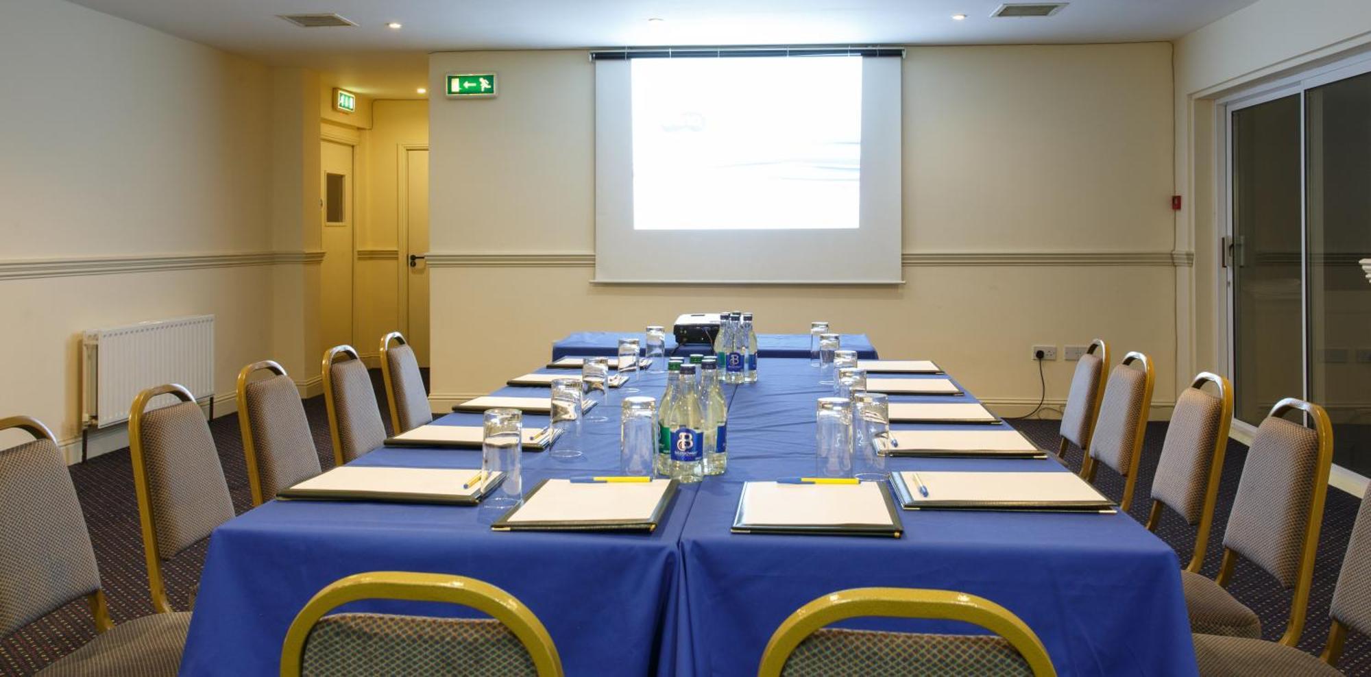 The Clonakilty Hotel Bagian luar foto