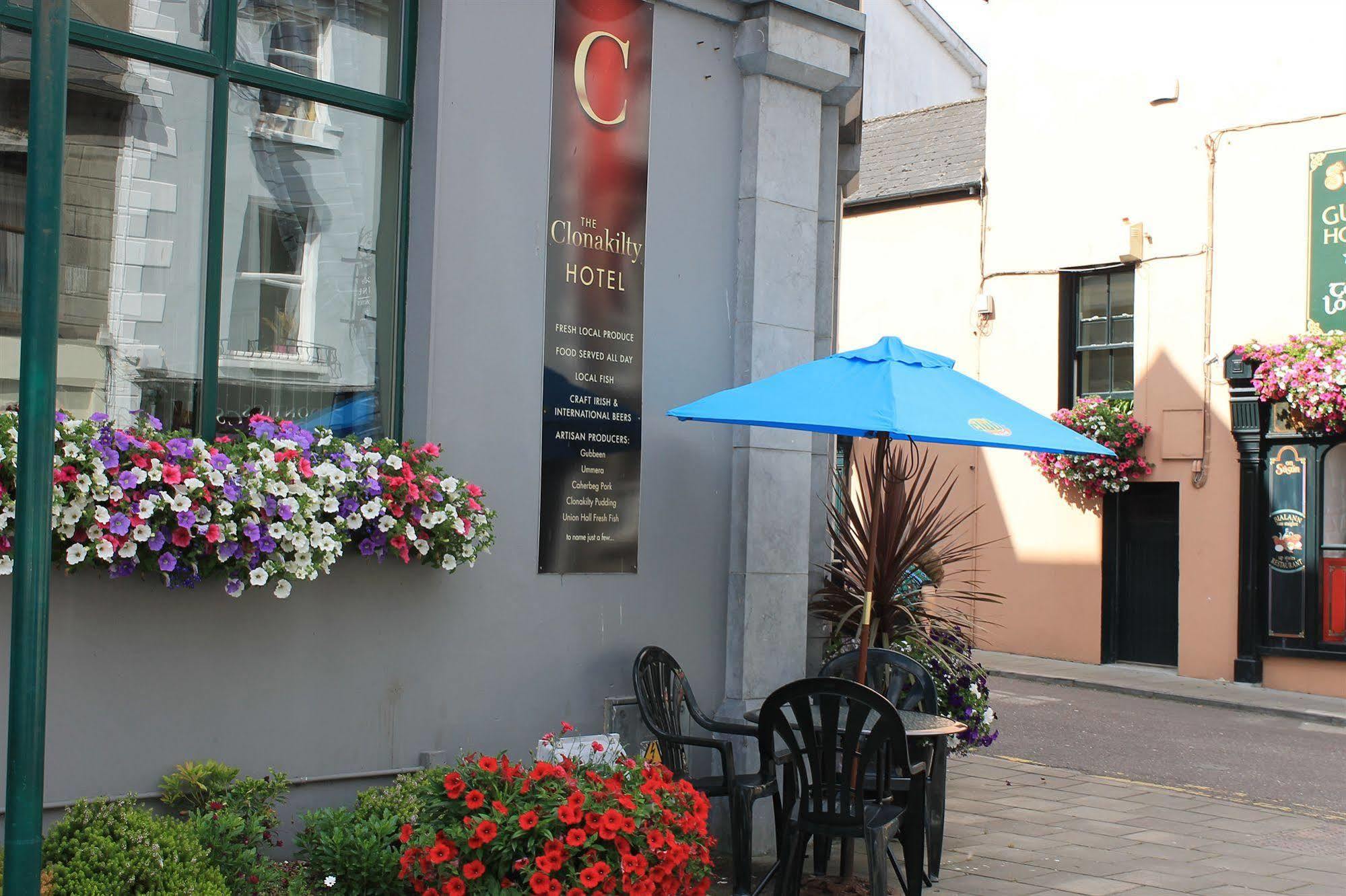 The Clonakilty Hotel Bagian luar foto