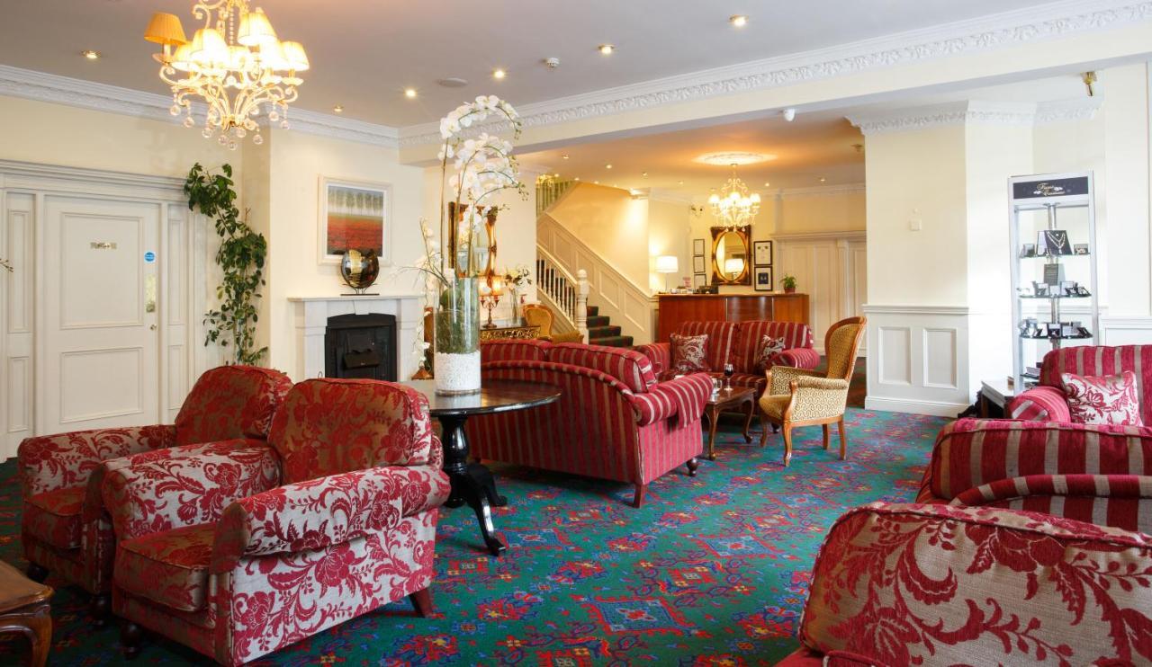 The Clonakilty Hotel Bagian luar foto